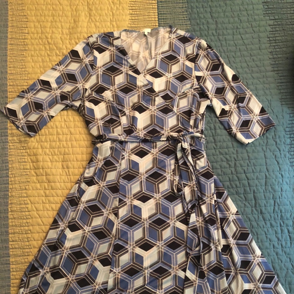 Essential wrap dress